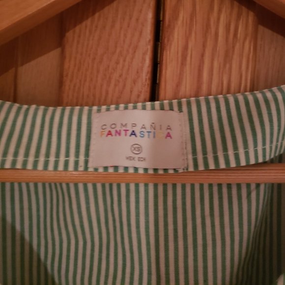 Striped Puff Sleeve Top - Picture 2 of 4